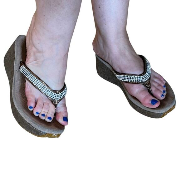 Volatile Women's Fairy Dust Wedge Sandal Sz 7 - Picture 3 of 9